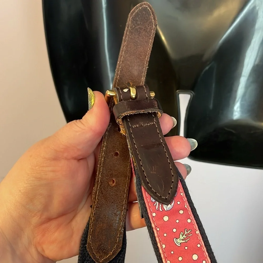 Vineyard Vines Pink Leather Tip Underwater Crab Belt size 30